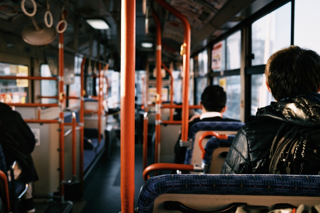 bus-5838990_1920.jpg