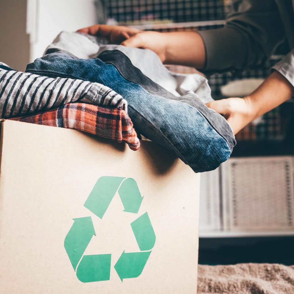 Clothes-box.jpg